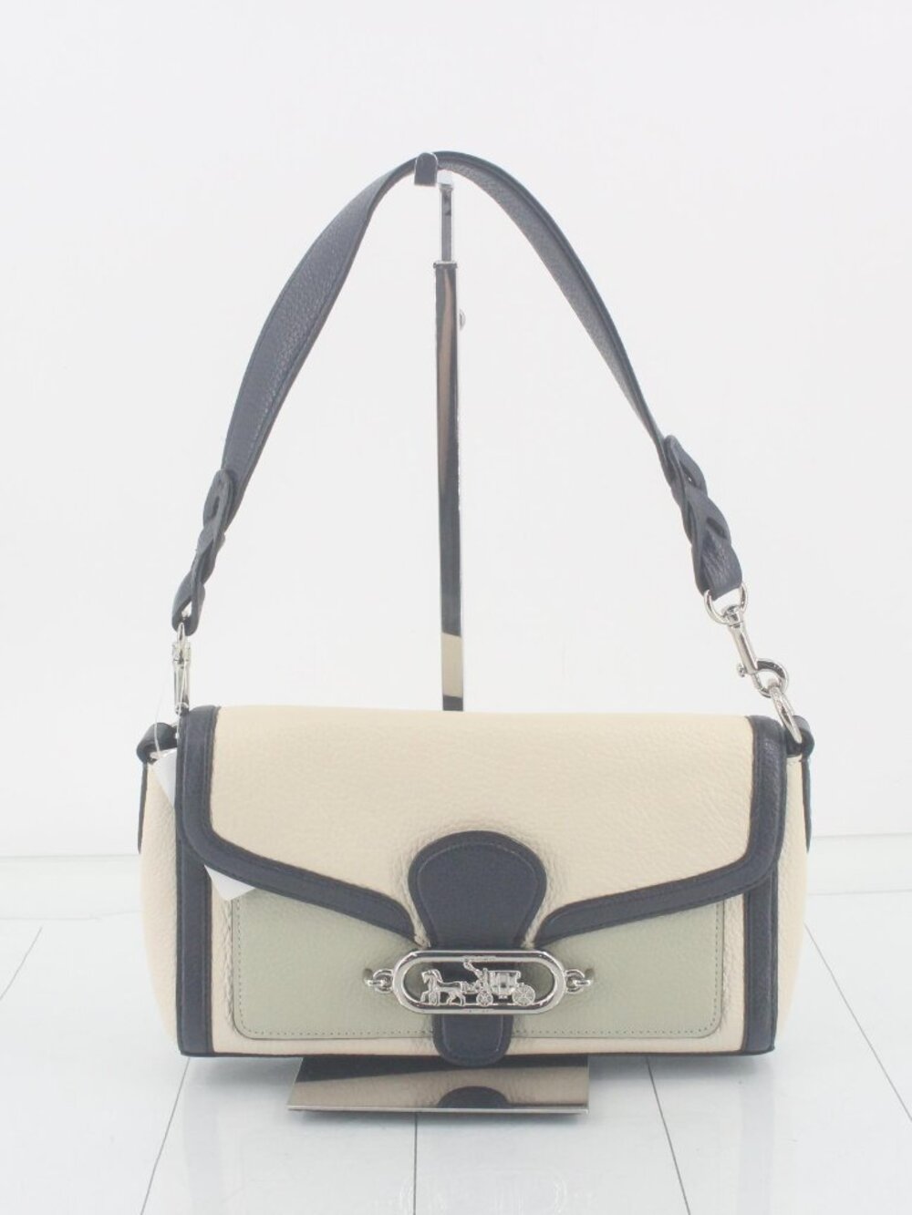 Coach Cream and Black Leather Shoulder Bag with Sage Accent